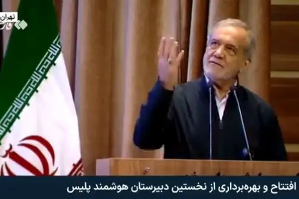 رئیس جمهور: نباید عقب بمانیم