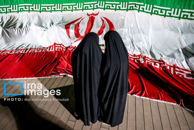 یادبود