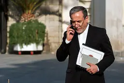 رمز گشایی از سفر غیرمنتظره عراقچی به مسکو