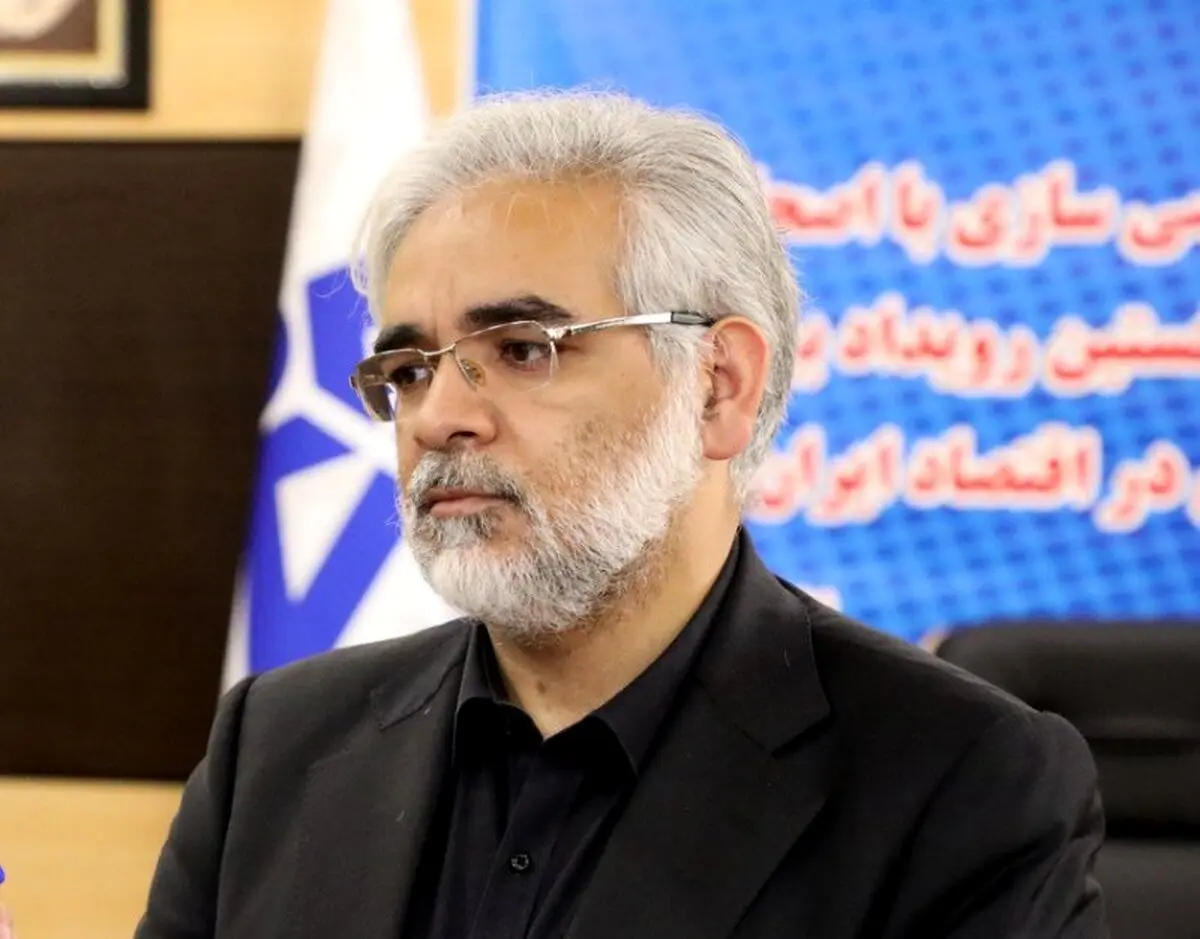 داستان ویس جنجالی  قربان زاده در گروه  استقلالی ها!