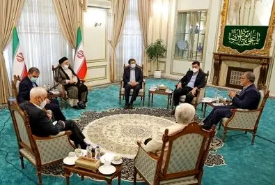 دیدار رئیسی با رقبا