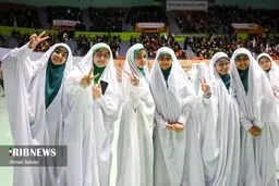 تصاویر اجتماع بزرگ دختران انقلاب در ورزشگاه آزادی