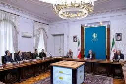 پزشکیان: بهره‌گیری از نیروهای محلی در همه طرح‌های توسعه دریامحور باید در اولویت باشد