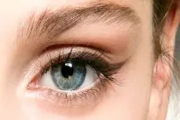 بهترین خط چشم برای چشمهای حساس