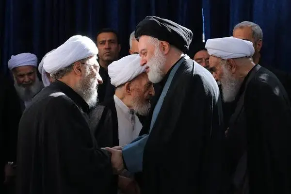 شب دوم مراسم بزرگداشت رهبر شهید با حضور فرزندان
