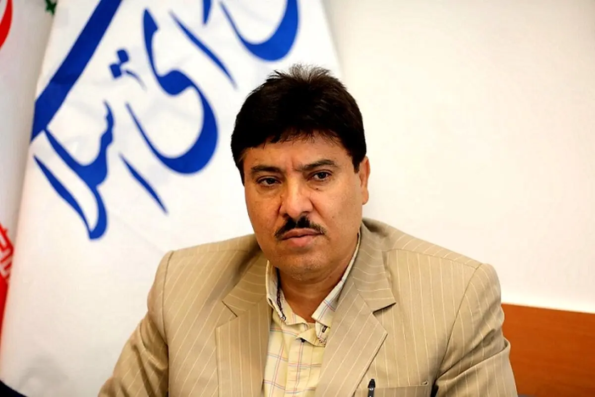نماینده دلفان: شرکت‌های بزرگ تولید دارو را متوقف کرده‌اند