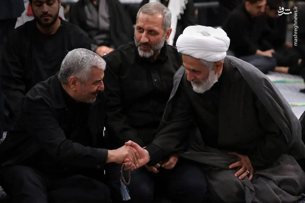 خوش و بش حسین طائب و عزیز جعفری در حضور فرمانده جدید هوافضا  + عکس
