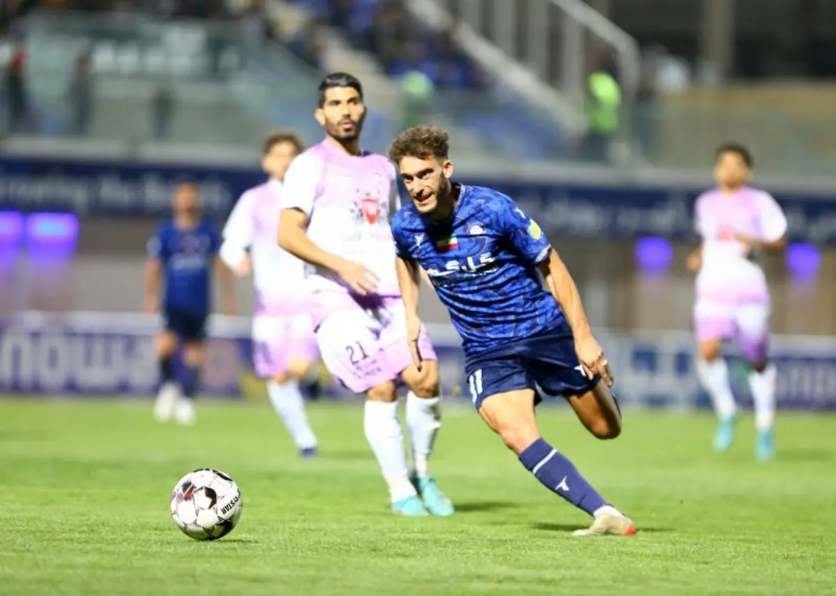 پاسخ  گل گهر به استقلال درباره جذب روبرتو تو رس