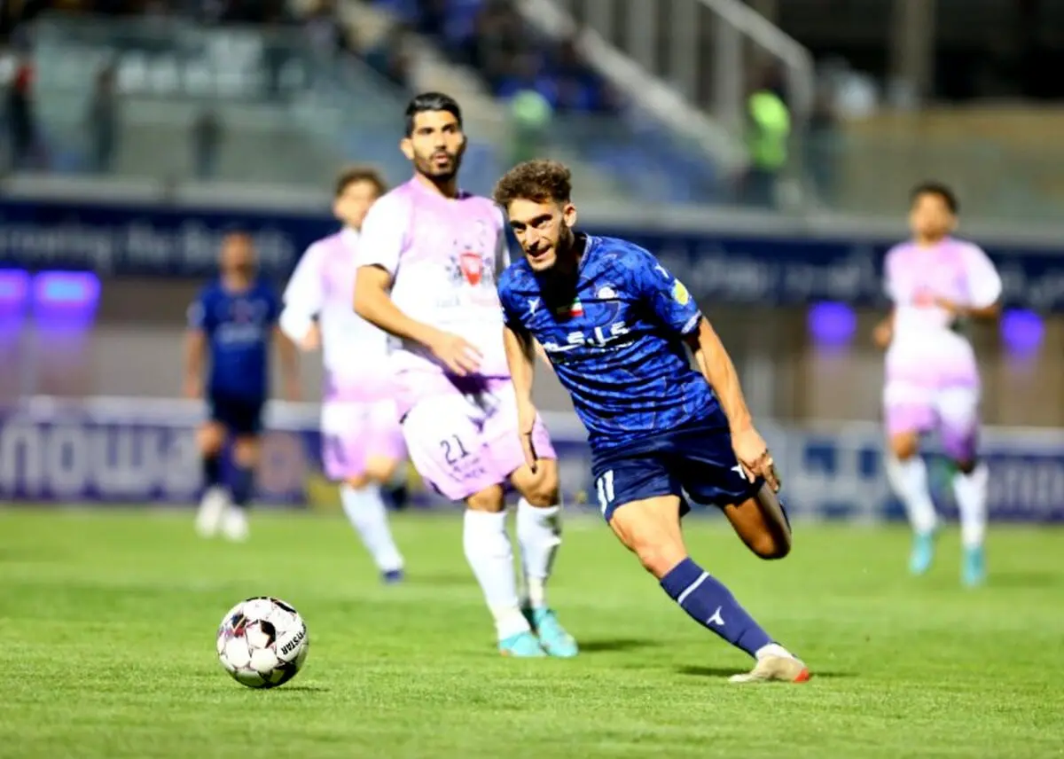پاسخ  گل گهر به استقلال درباره جذب روبرتو تو رس
