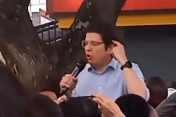  لحظه ترور نامزد ریاست جمهوری کلمبیا را ببینید