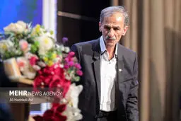 تصاویر اهدای نشان فداکاری ارتش در نیروی هوایی