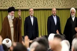 آیت‌الله خامنه‌ای در چه هنگامه درستی رهبر ایران شده اند