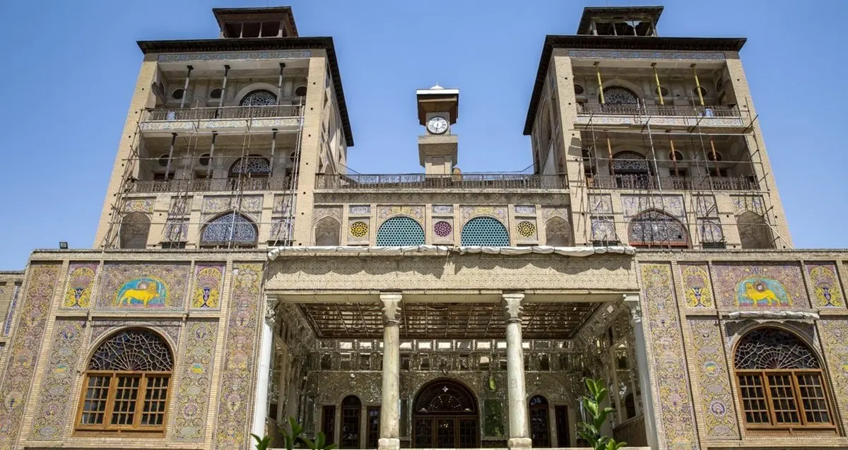 اولین فیلم از تخریب شدید داخل کاخ گلستان بر اثر بمباران