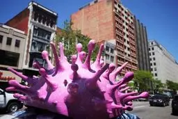 افشای سرقت هنگفت از بودجه مقابله با کر و نا در آمریکا