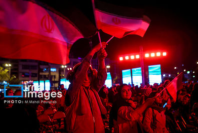 زانو زنندگان