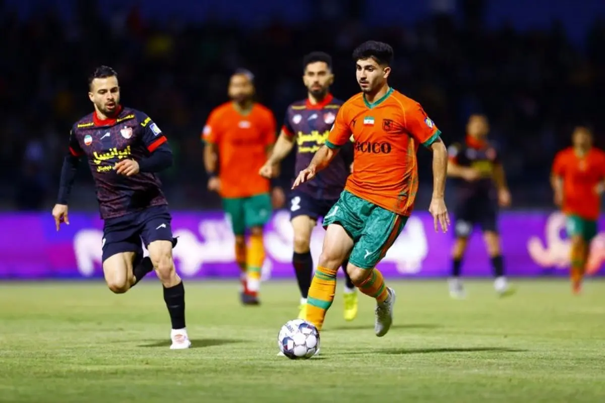 انتقال خدابنده لو به پرسپولیس در دست نفر سوم!