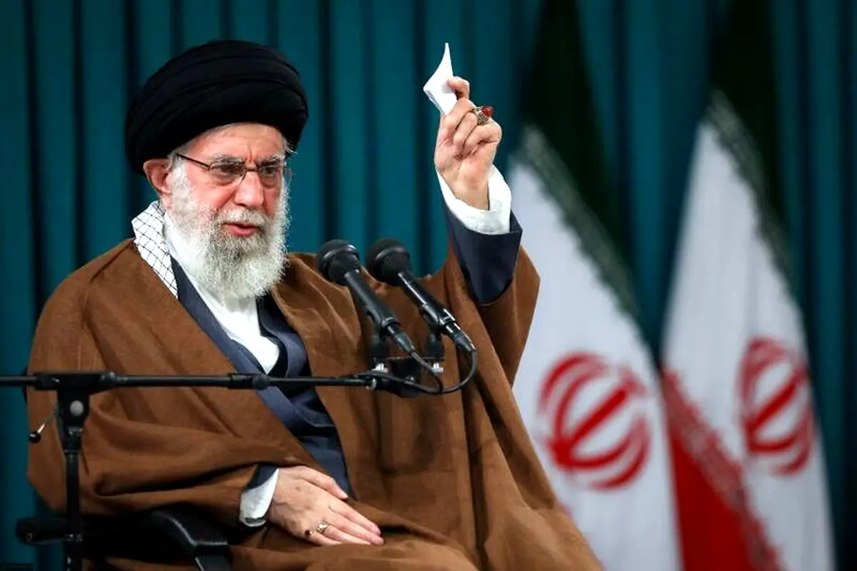 رهبر انقلاب:آمریکایی‌ها گر خباثتی انجام بدهند سیلی سختی می‌خورند