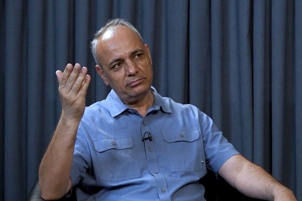 واکنش زیدآبادی به سخنان قالیباف درباره روحانی و ظریف