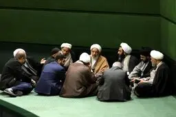 وزن کشی حلقه آقاتهرانی و محصولی در پسامصباح یزدی