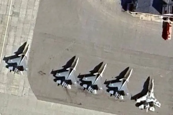 فرود چهار اسکادران جنگنده میگ ۲۹ ارتقا یافته در ایران