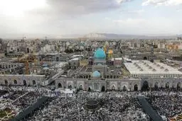 تصاویر هوایی از مراسم دعای عرفه در حرم مطهر رضوی