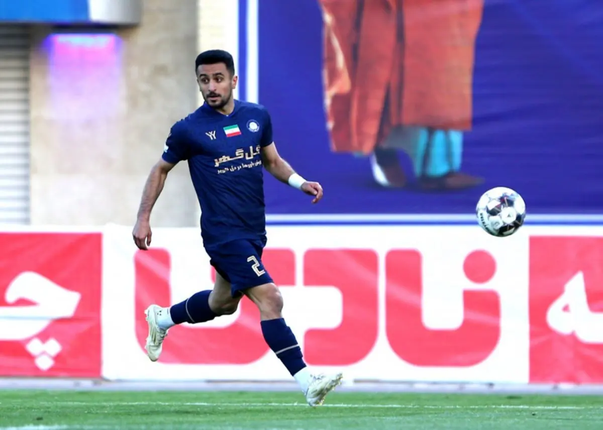  رزاق پور مقابل استقلال به 6 رسید!