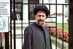  امام موسی صدر را با قطعات بتن به دریا انداختند