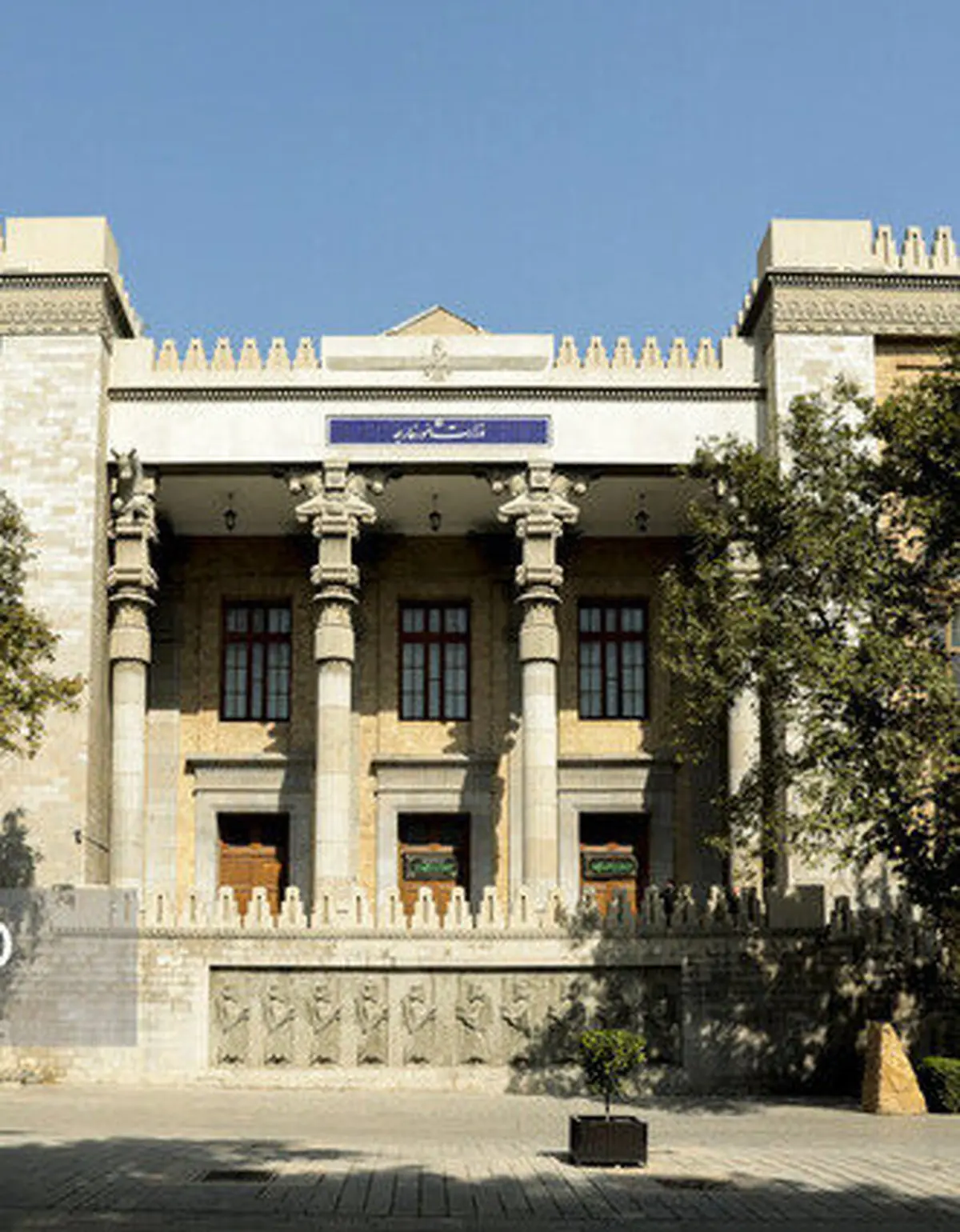 ایران خطاب به آمریکا: دوران نژادپرستی پنهان تمام شده است | محکومیت جهانی برای قانون شرم‌آور ترامپ