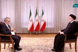 سوتی عجیب مجری سیما در حضور رئیس جمهور
