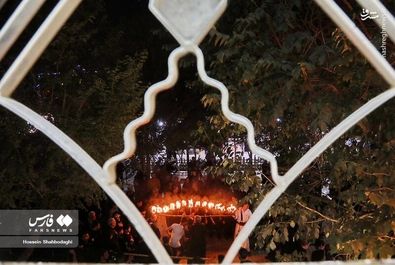  آیین مشعل گردانی