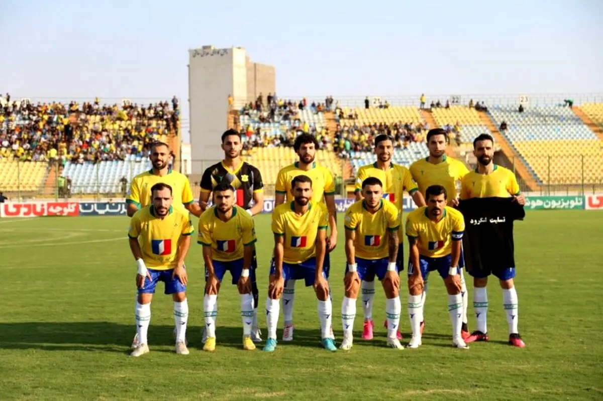 هیچ‌کس هدایت نفت آبادان را قبول نمی‌کند!