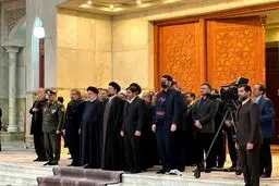 تجدید میثاق رئیسی و اعضای هیأت دولت با آرمان‌های امام (ره)