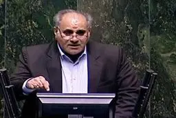 قلاوند: اقدامات شایسته «صالحی‌امیری» را نباید زیر سوال برد