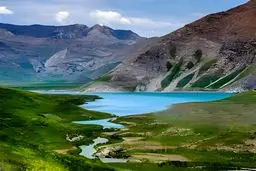 ببینید پاکسازی دریاچه تار دماوند توسط غواص ها