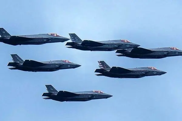 حرکت ۱۸ فروند جنگنده F-۳۵ به سمت خاورمیانه