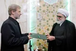 فرمانده کل ارتش خادم حرم امام رضا (ع) + عکس