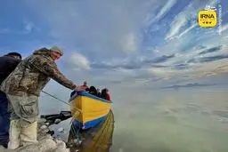 نماینده مجلس: تبعات خطرناک خشکی دریاچه ارومیه برای حیات ۵ میلیون نفر 

