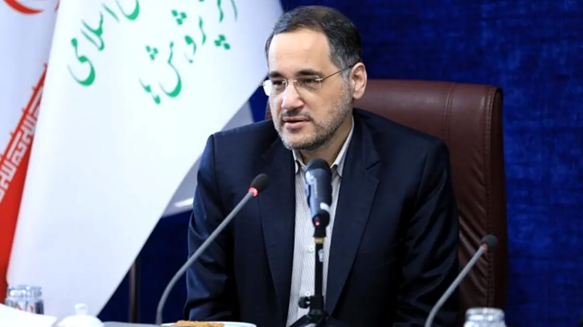 ​جنگ شناختی زمانی موفق می شود که دشمن بتواند خواسته های خود را با زبان خود ایرانیان بیان کند/ باید از هیاهوی تفرقه انگیز جناحی به سوی صف متحد ملت حرکت کنیم