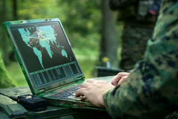آماده‌باش فوری در آمریکا: ایران بزودی به ما حمله می‌کند!