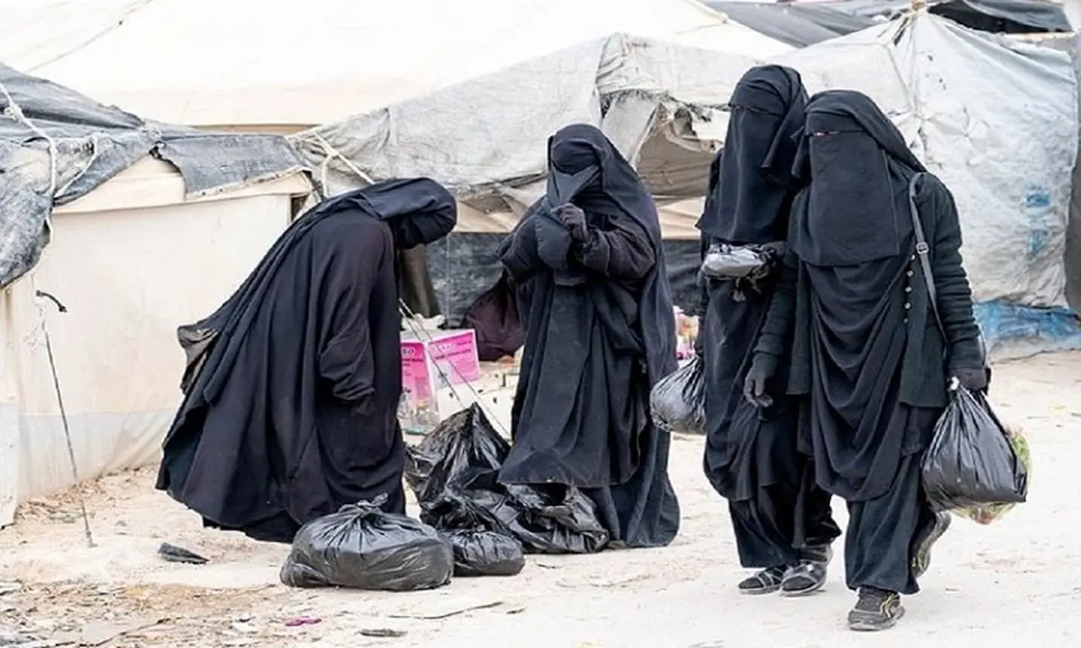 رستاخیز دیوهای سیاه/ زنانی که مانند بمب ساعتی هستند