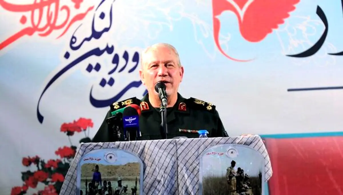 سرلشکر صفوی: فتنه‌ انگلیسی‌ها در منطقه ما فعال است