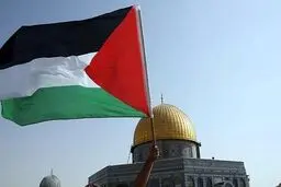 اقدام جنجالی نماینده زن پارلمان هلند + فیلم
