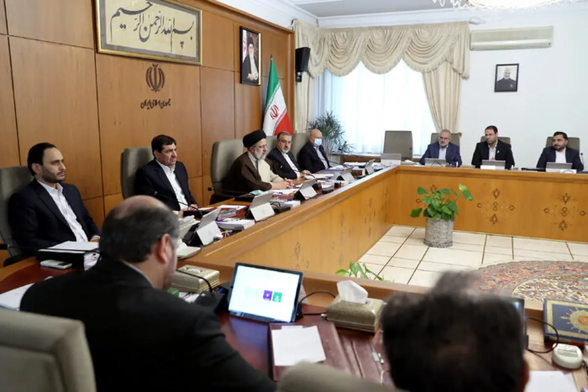 نخستین استعفای سال و تکالیف هفته دوم دلتمردان