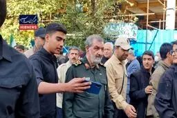 محسن رضایی: به دنبال ساخت بمب اتم نیستیم