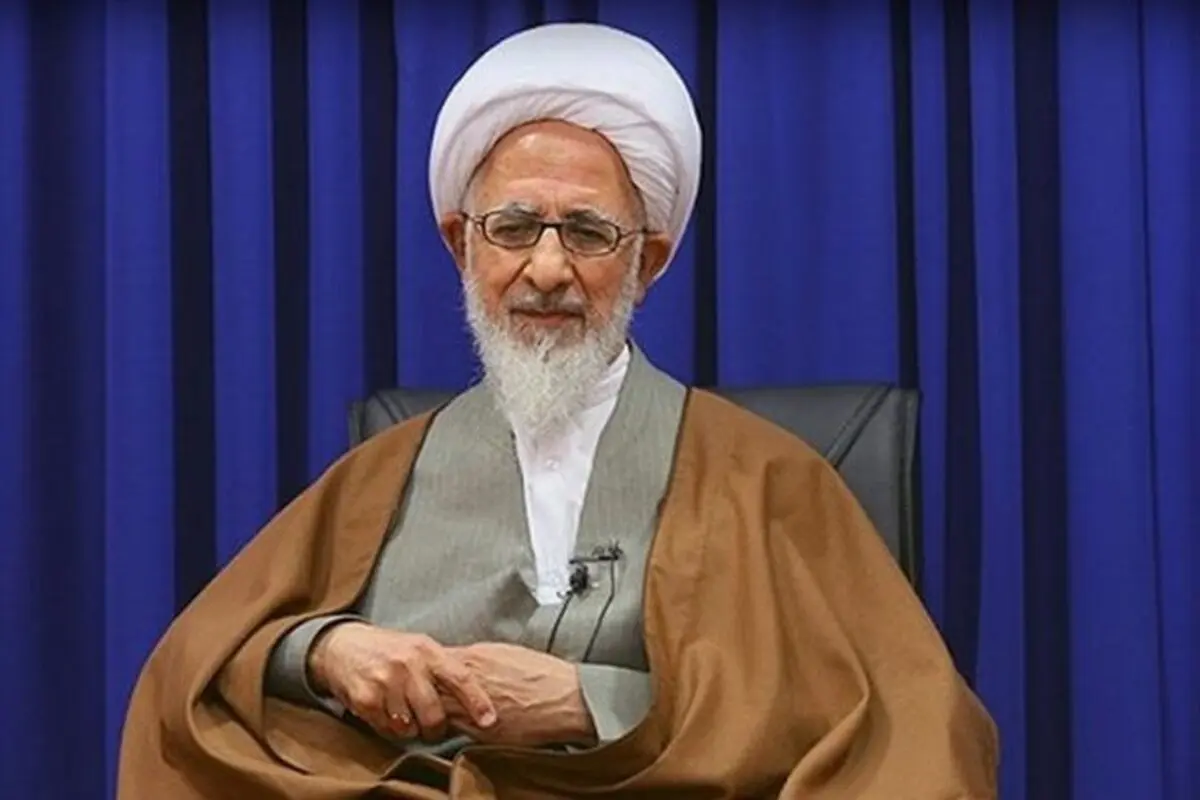 آیت الله جوادی آملی: مردمسالاری دینی یعنی رهبران بیراهه نروند