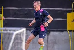 غیبت مشکوک دو مربی استقلال در محل تمرین!