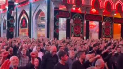 طنین شعار ابالفضل علمدار خامنه‌ای نگهدار در حرم امام حسین (ع)