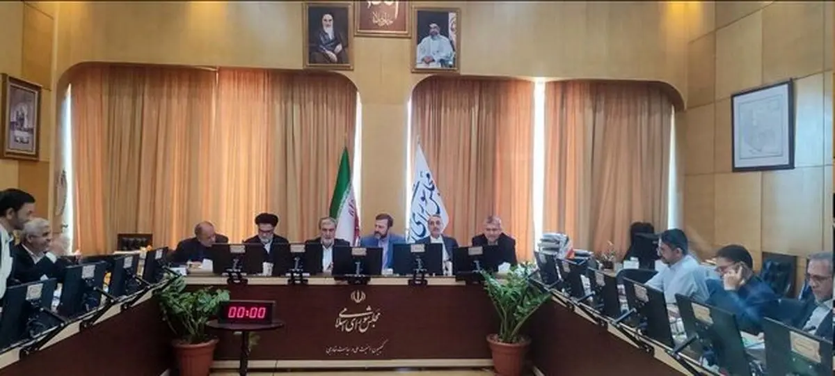 جزئیات مذاکرات رم در کمیسیون امنیت ملی به روایت غریب‌آبادی