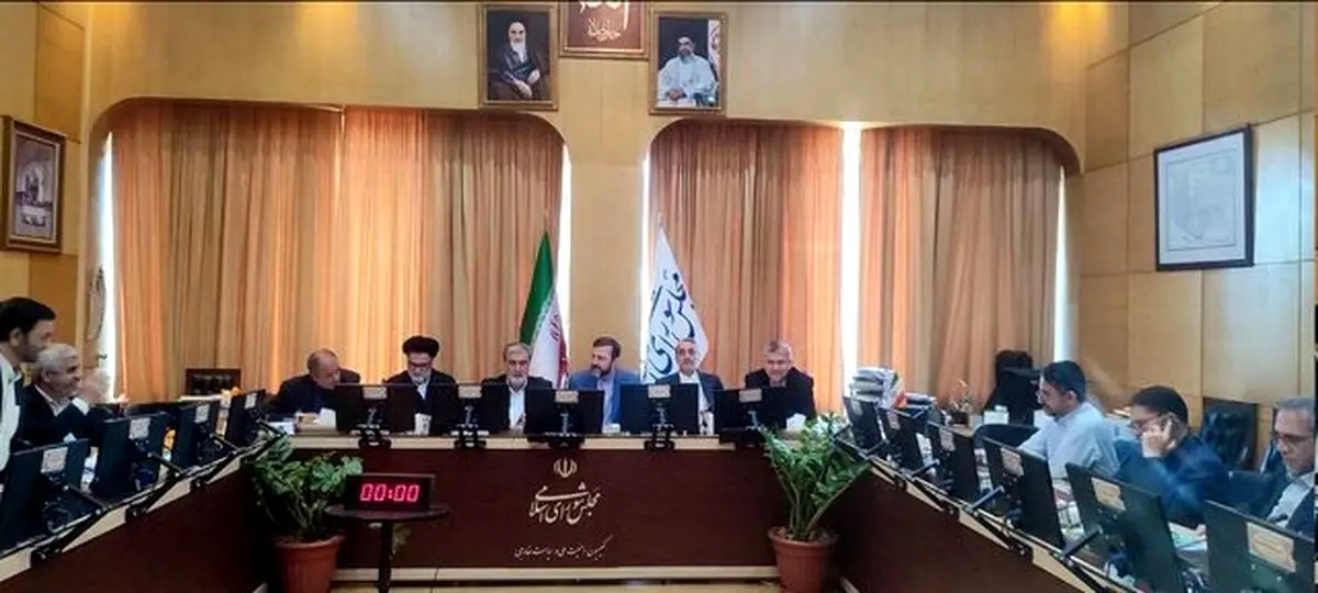 جزئیات مذاکرات رم در کمیسیون امنیت ملی به روایت غریب‌آبادی