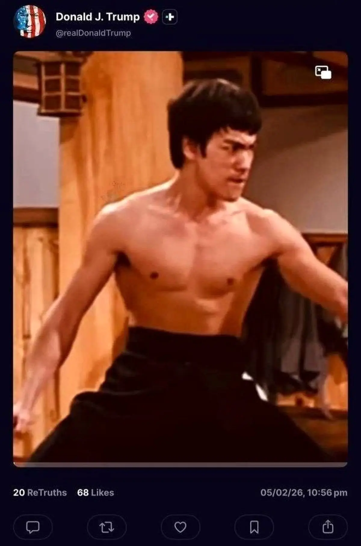 ‏ترامپ با انتشار عکسی از بروسلی به پیشواز مذاکرات رفت!